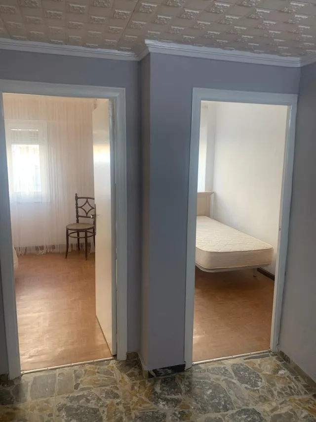 Apartamento con 3 dormitorios en calle Zafiro Alicante — 13