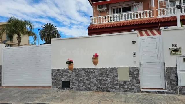 CHALET DUPLEX PAREADO A 500 METROS DE LA PLAYA - foto 5