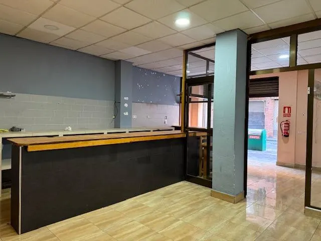 JUNTO PLAZA DE SAN JUAN ALQUILER LOCAL COMERCIAL — 9