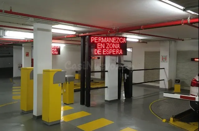 Parking 29m² en venta - El Pla del Remei - foto 2