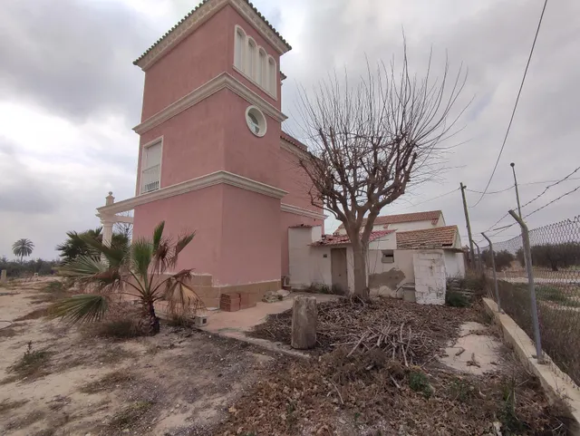 CHALET SEMINUEVO A DOS PASOS DE ELCHE — 3