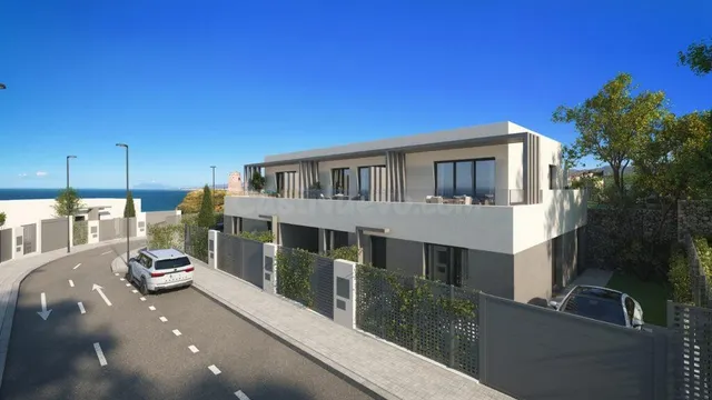 Vivienda pareada con espectaculares vistas al mar en la Cost - foto 3