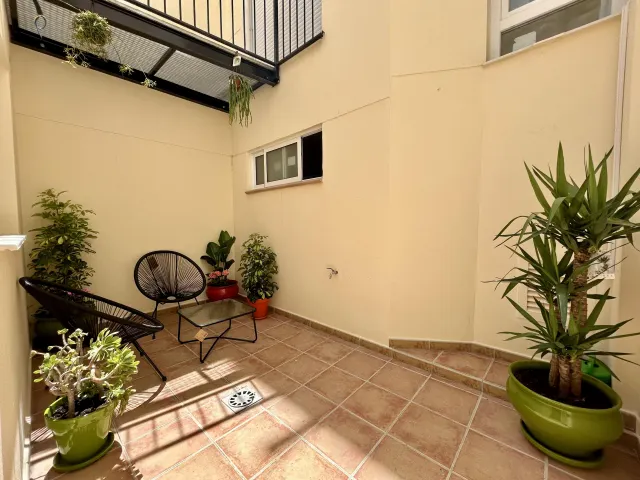 Piso 1 habitación 84m² en venta - Altozano — 48