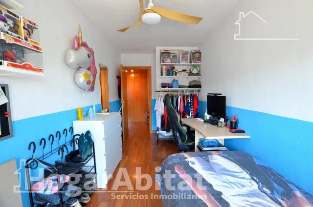 Amplio y exterior con piscina, garaje y trastero — 25