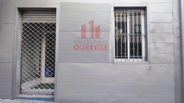 LOCAL COMERCIAL EN LA ZONA DE O COUTO — 6