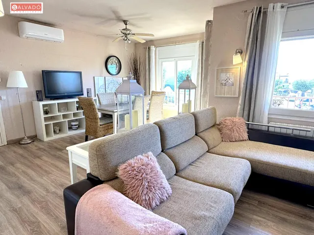 Amplia casa con piscina, chimenea y zona chill out en Cunit !!! — 11