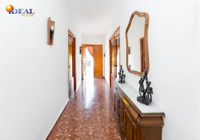 Chalet en zona residencial de Deifontes — 9