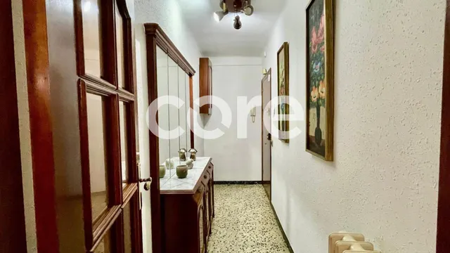 Amplio piso con Patio — 9