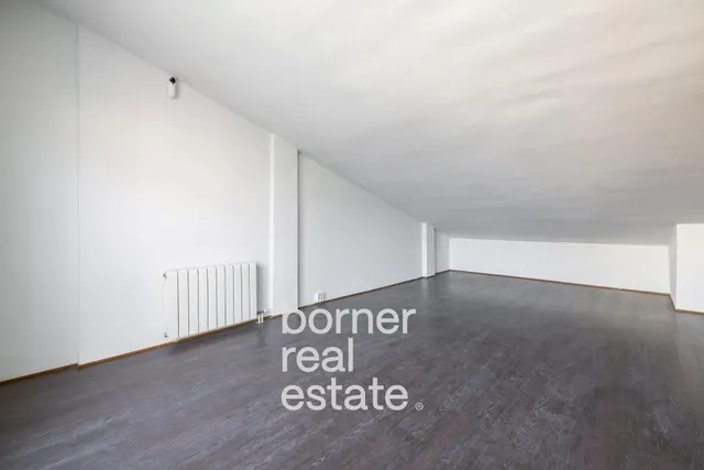 Chalet adosado en venta en Calle de Sant Josep — 50