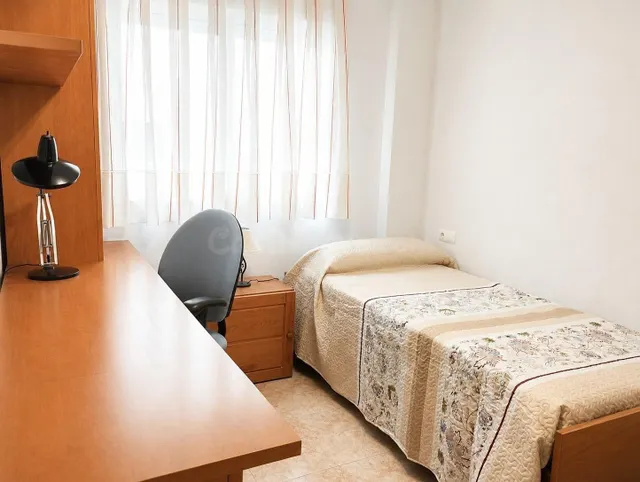 habitación N4 EN PISO COMPARTIDO - foto 4
