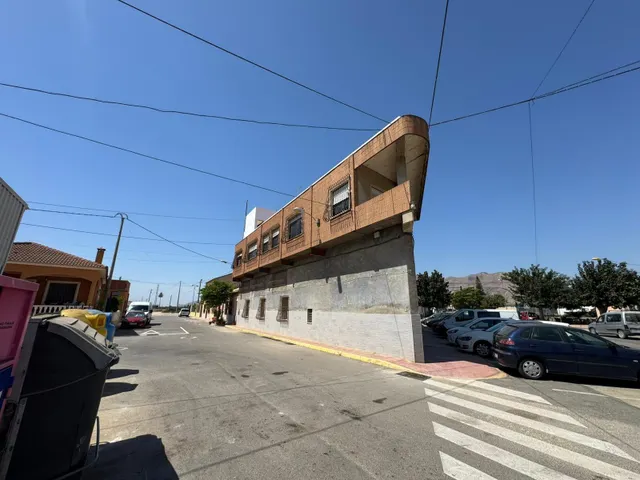 Amplia Casa en Orihuela - Oportunidad para Reformar — 7