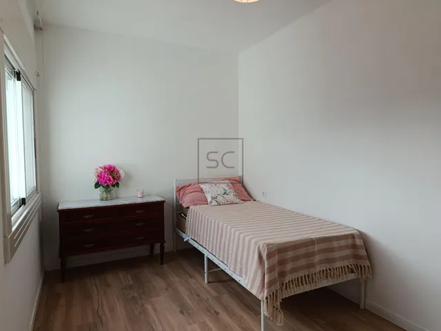 Piso con plaza de garaje en Santa Cecilia, Narón — 14