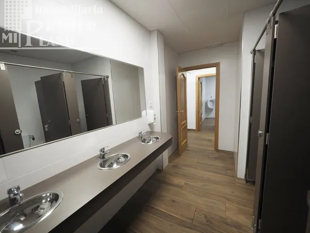 COMPLEJO HOSTELERO EN VENTA, EN LA SOLANA — 21