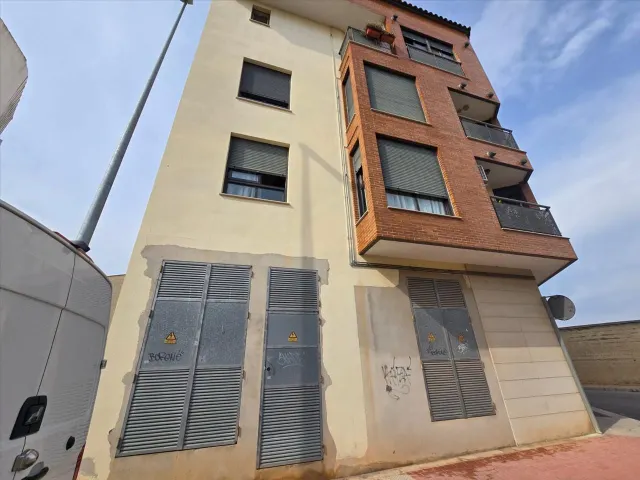 Local comercial 1 habitación 186m² en alquiler - Barrio del  - foto 2