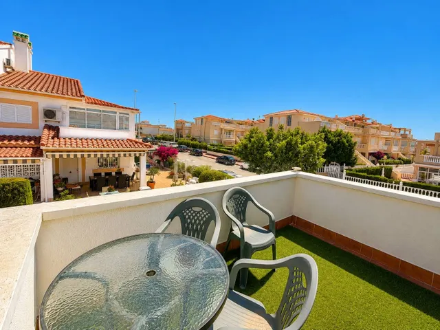 Piso 3 habitaciones 97m² en venta - La Zenia — 24