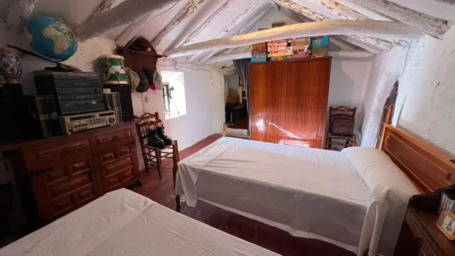 Casa de pueblo amueblada en calle peatonal céntrica — 20