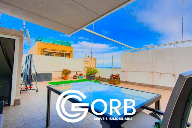 ¡PRIMER Y ÚLTIMO PISO CON TERRAZA Y DERECHO DE VUELO! - foto 5