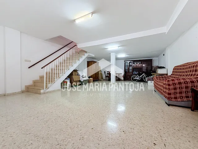 Adosado cuatro dormitorios con sótano y buhardilla — 16