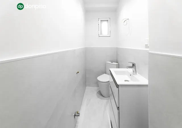 PISO DE 5 DORMITORIOS EN CALLE RECOGIDAS — 24