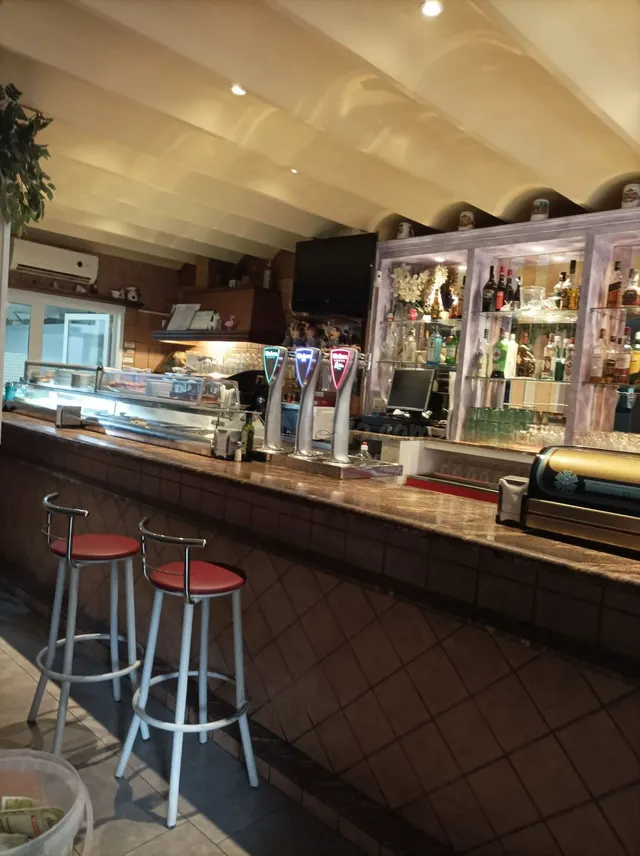 Local comercial 132m² en venta - Playa del cura — 5
