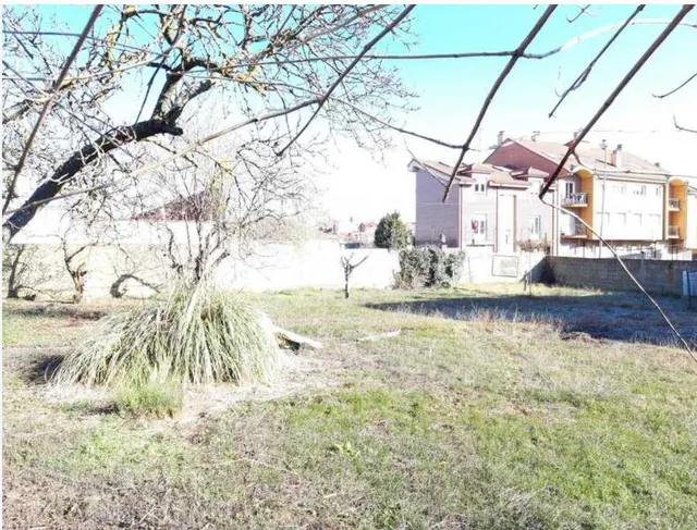CONJUNTO DE  PARCELAS EN VILLAQUILAMBRE — 5