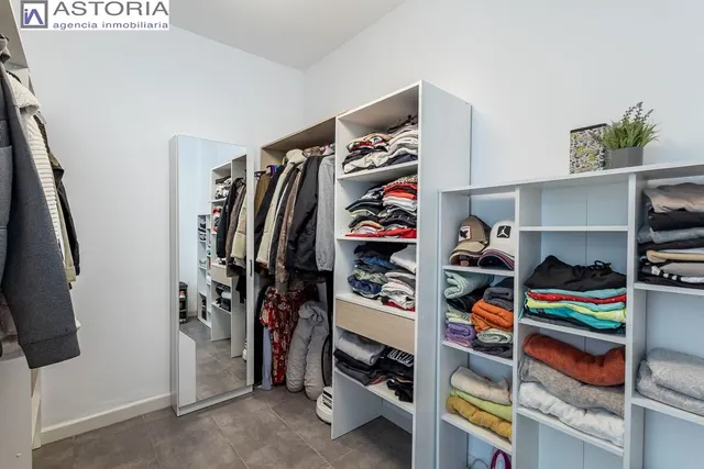 Casa en venta en Monachil (Granada) – Amplia, luminosa y con gran potencial — 17