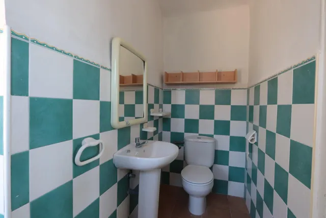 CHALET EN CIUDAD JARDÍN DE 253 M2 — 48