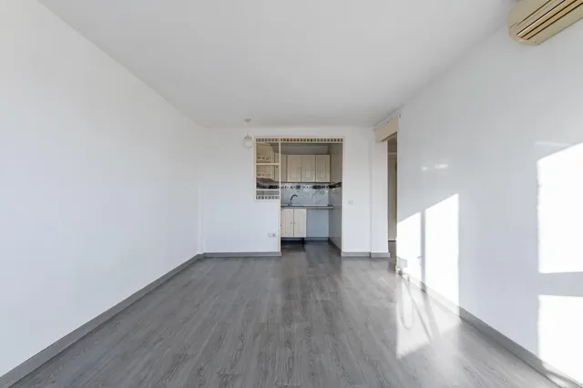 Piso con vistas al mar y gran potencial en Benalmádena — 22