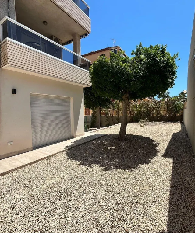 ¡a la venta! espectacular apartamento de obra nueva con jardín privado en Torrevieja** — 23