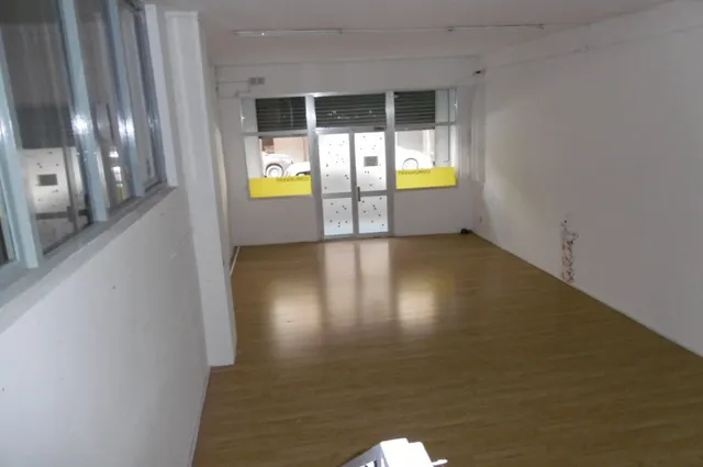 Local comercial en Zona Ferreries — 3