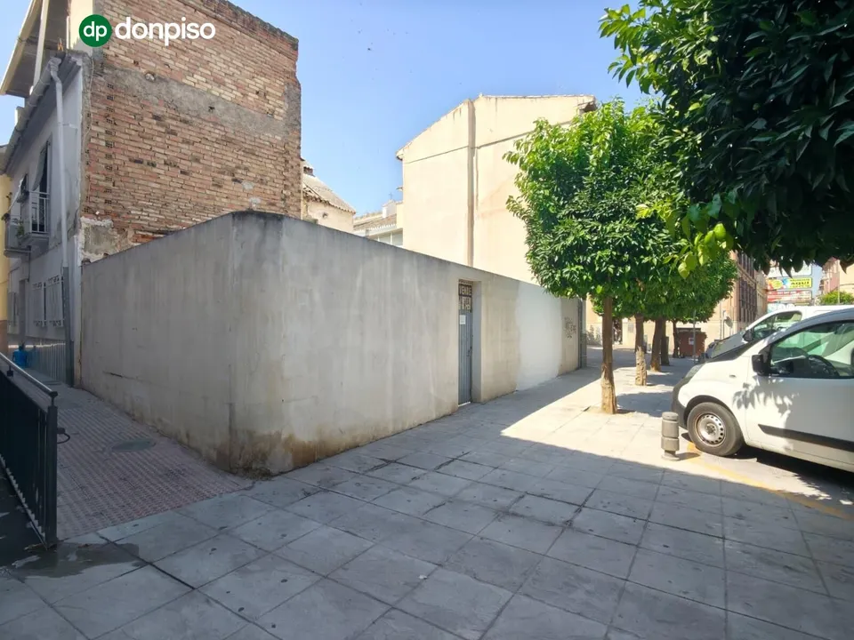 OPORTUNIDAD ÚNICA EN EL CORAZÓN DE SANTA FE