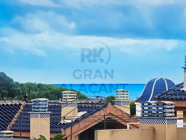 Beautiful 3-Bedroom Corner Bungalow with Private Garden and Rooftop Solarium – Novamar V, Gran Alacant — 30