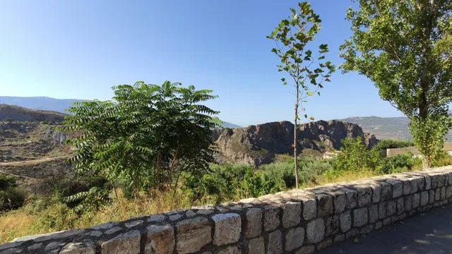 PARCELA URBANA EN LANJARON — 34