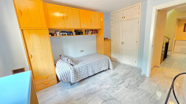 ¡increíble casa adosada con piscina privada en urbanización azahar! — 40