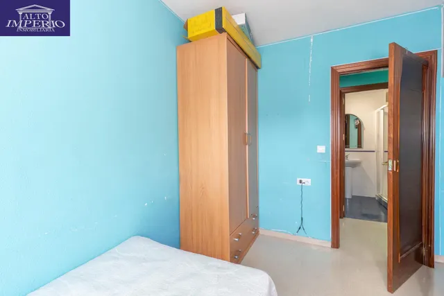 PISO VPO DE CUATRO DORMITORIOS CON GARAJE EN PADRE CLARET — 12