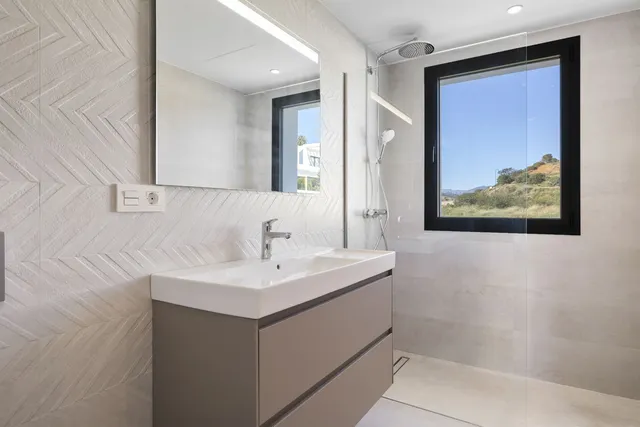Chalet 6 habitaciones 325m² en venta - Riviera del sol — 38