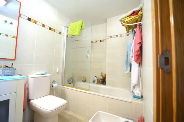 SE VENDE APARATMENTO DE DOS DORMITORIOS SEVENDGROUP.COM — 33