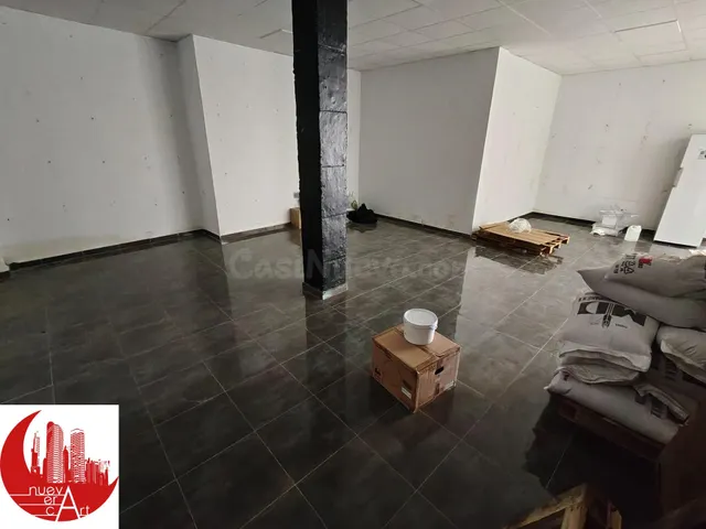 Local Comercial en Venta en Barrio Peral - Oportunidad Única — 3