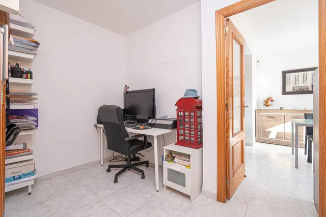EDIFICIO DE TRES PLANTAS EN LA ZONA PORTIXOL/MOLINAR — 21