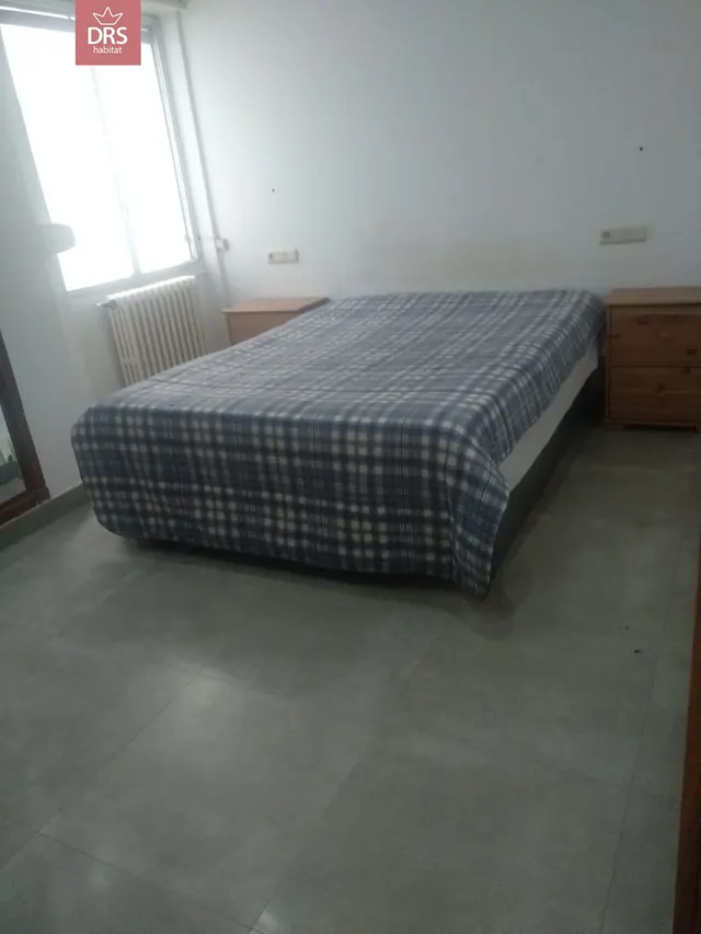 PISO EN PLENO CENTRO, CL MARTINEZ VILLENA AL LADO DEL ALTOZANO — 20