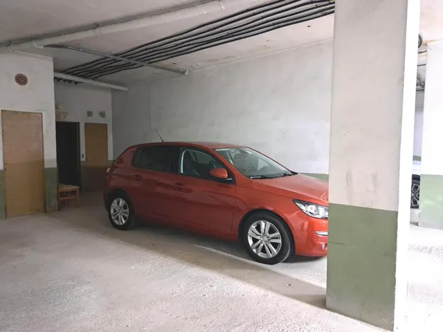 PISO DE 3 habitaciones CON AMPLIO BALCÓN, PARKING Y TRASTERO EN SANTA MARGALIDA. — 15