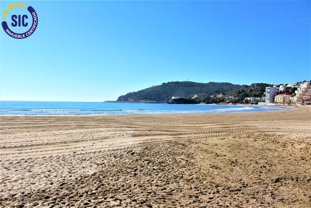 Apartamento en zona de playa de la Concha con una espectacular terraza de 88m2, piscina, garaje y trastero — 22