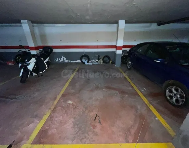 GARAJE VENTA ENCINAS DE ABAJO. Urbis te ofrece un garaje en 