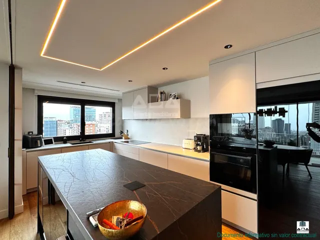 Espectacular Planta 13 en Paseo de la Castellana: Reforma Premium y Terraza Acristalada | ABA Expertos Inmobiliarios. — 13