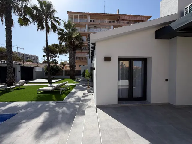 Villa 4 habitaciones 103m² en venta - Punta Prima — 17