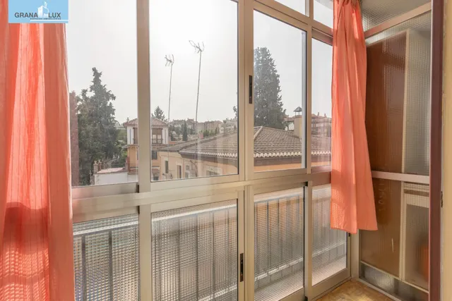 Piso 3 habitaciones en Calle Santa Margarita, junto Cmno. Bajo de Huétor — 10