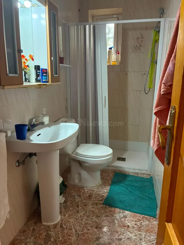 ✨ ¡acogedor y luminoso piso en primera planta con patio y terraza en Catral! ✨ — 4