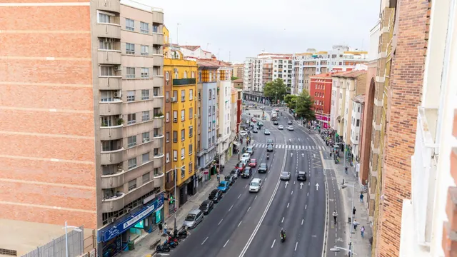 Piso con 3 dormitorios y gran terraza en Av. Fco. de Goya | Zaragoza — 14