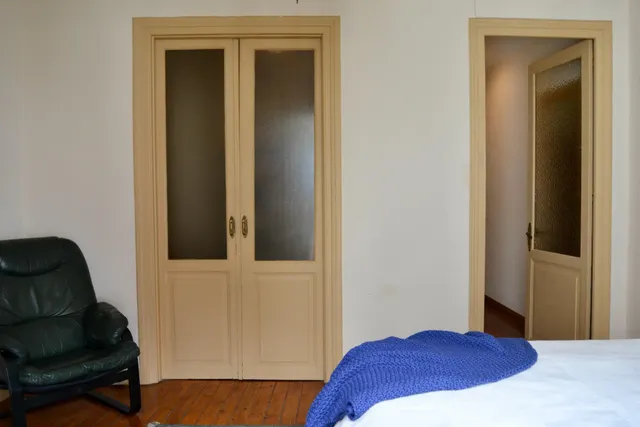 AMPLIA VIVIENDA EN EL CORAZON DE PAMPLONA — 35
