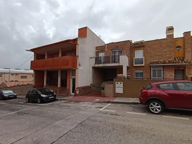 Oportunidad de adquirir esta plaza de garaje — 2
